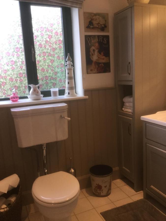 Tullybeggs B&B Clifden Exteriör bild